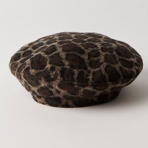 NWOT Free People Understated Leather Penny Leopard Beret